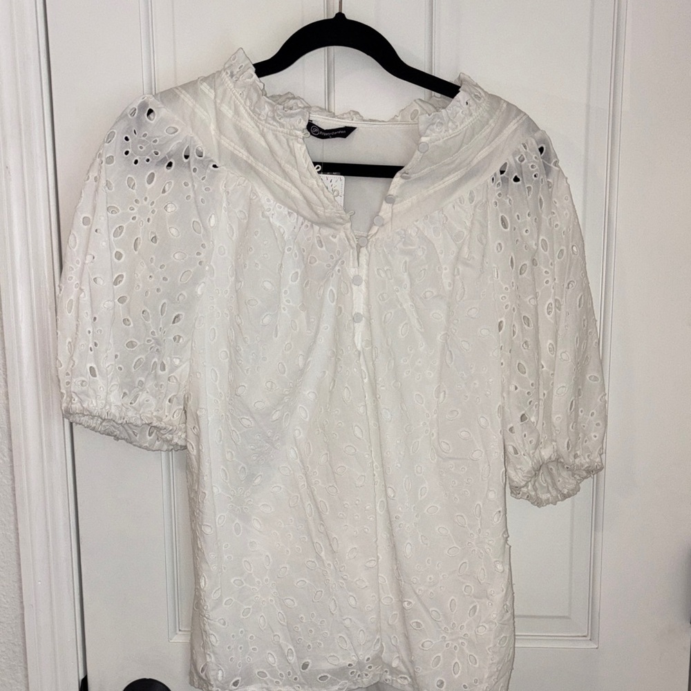 White Eyelet Peasant Top with Ruffled Collar